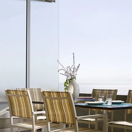 Pierre & Costa Plana 카프다일