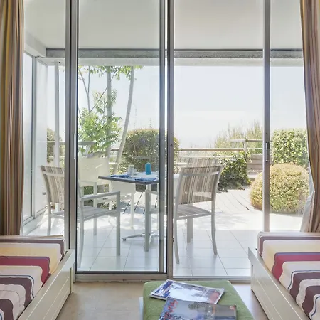 Apart-hotel Pierre & Costa Plana 5*